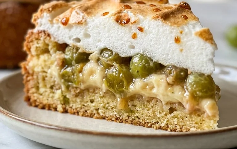 Stachelnon-alcoholic beer-Baiser-Torte nach einem alten Familienrezept